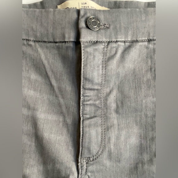 Gap 1969 True Skinny Ladies Grey Jeans with Pleated Knee - Picture 4 of 8